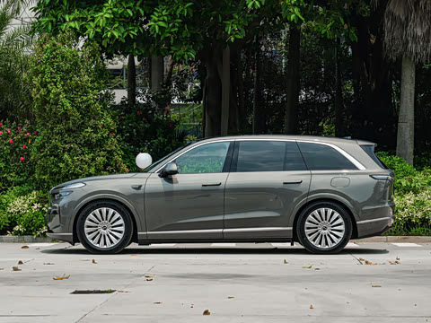 2026�� Ultra+ ������