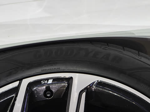 2026�� quattro Ǭ���Ǽݰ�