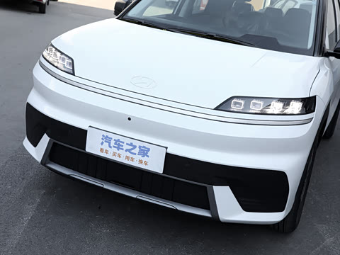 2025�� ����SMART�� 64.2kWh