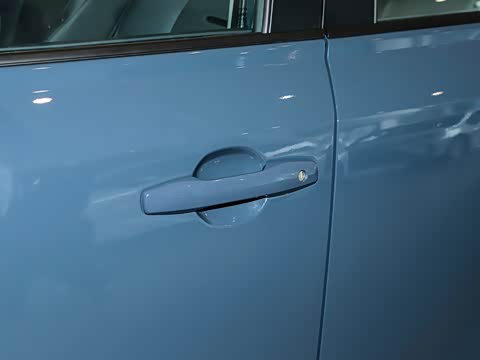 2026�� 2.0L ����������