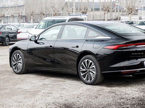 2025�� ������