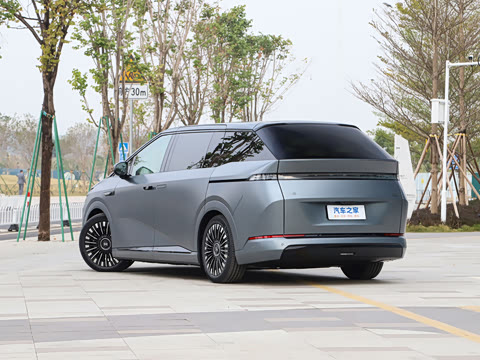 2026�� ���� 750 Ultra