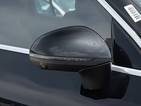 2026�� �Ŀ� GLC 260 L 4MATIC ������