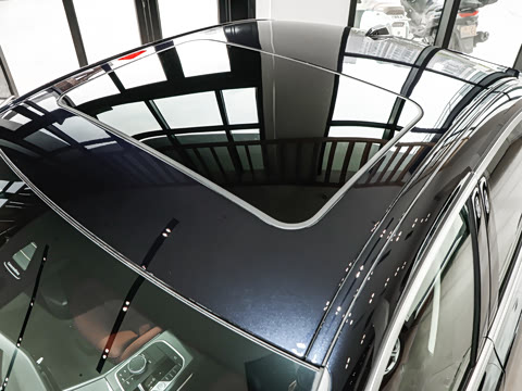 2026�� 325i M�˶���װ