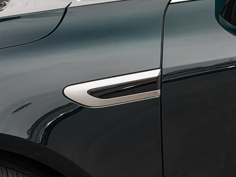 2025�� 260��������������