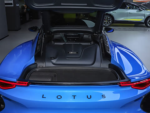 2025�� 2.0T DCT Turbo SE