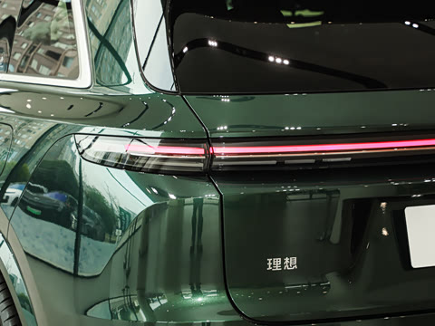 2025�� Max ���ܻ��°�