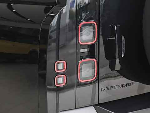2026�� 130 3.0T X-Dynamic HSE