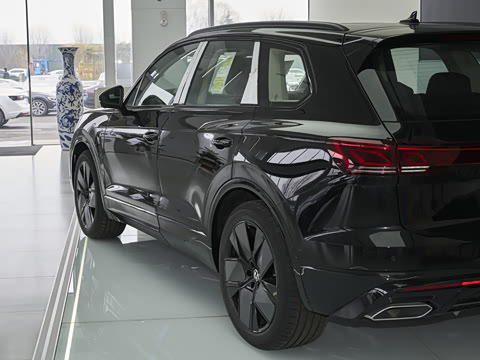 2026�� 3.0TSI �񾳰� �׺��˶���װ