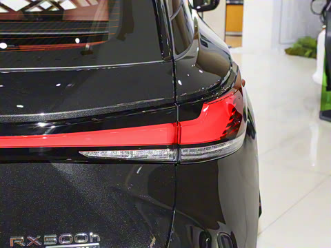 2026�� 500h ����F SPORT Performance