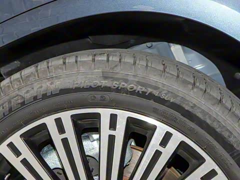 2025�� Ǭ�� UItra 6��