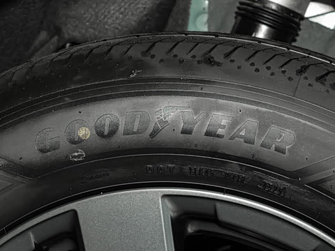 2026�� 2.0L ����������