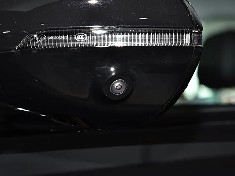 2025�� �Ŀ�  2.0T PHEV ����200��������� 6��