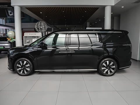 2027�� Ultra ����