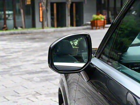 2025�� Ultra�� 70kWh