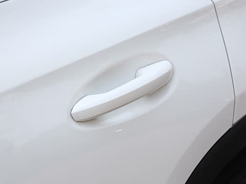 2026�� �Ŀ� GLC 260 L 4MATIC �����