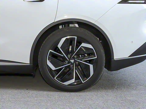 2026�� 550Ultra��ΪǬ��ADS SE��