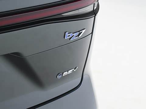 2026�� 710 Ultra�����״��