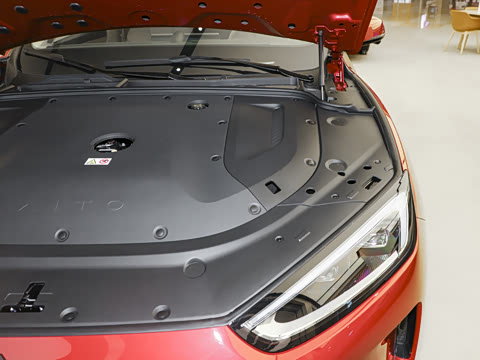 2025�� ����   Ultra ������