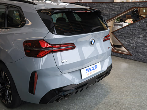 2025�� M50 xDrive