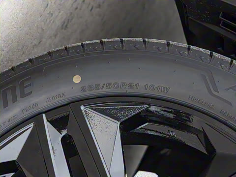 2026�� 300 ����Black Edition