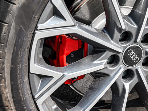 2026�� 2.0T quattro ������