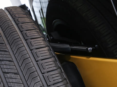 2026�� 90 3.0T P400 X-Dynamic HSE