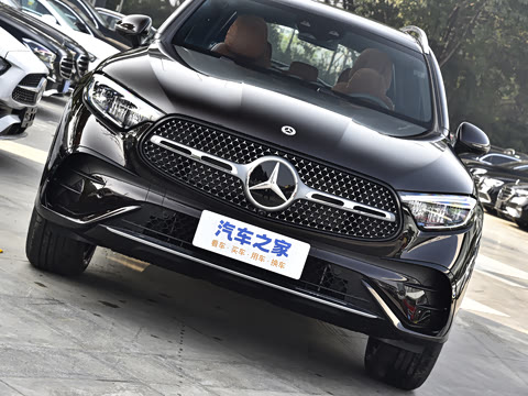 2026�� GLC 300 L 4MATIC ������ 5��