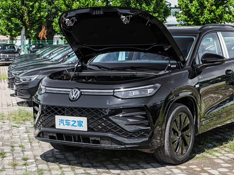 2026�� �Ŀ� ̽��L 300TSI ������ӢCity��