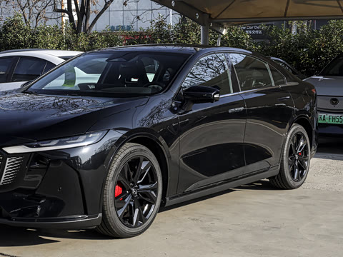 2026�� ����200 Pro�˶���