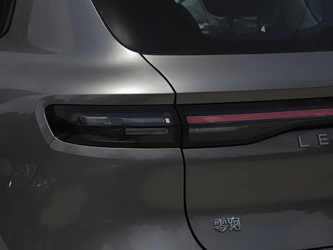2027�� 610������
