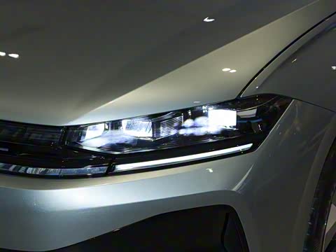 2026�� L 300TSI DSG ��Ӣ��