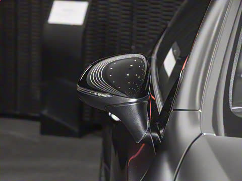 2025�� AMG CLE 53 4MATIC+ ���ܳ�