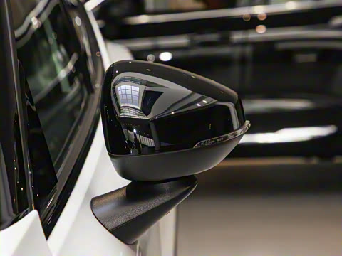 2025�� ������������ Ultra