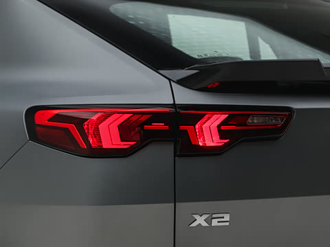 2026�� M35i
