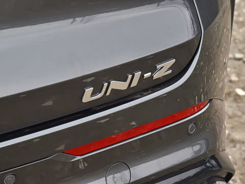 2026�� 1.5T ������