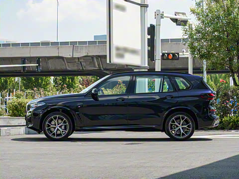 2025�� xDrive 30Li ������M�˶���ҹ��װ