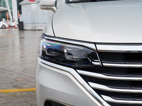 2024�� 380TSI ����