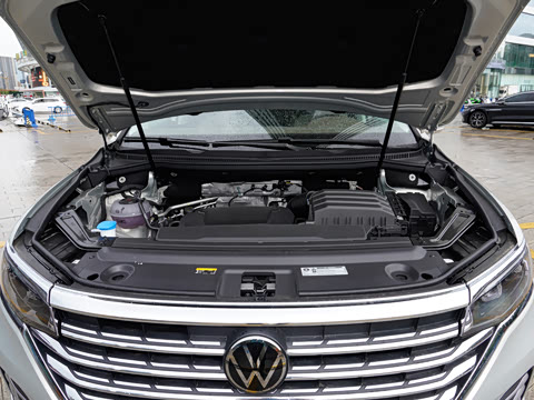 2024�� 380TSI ����