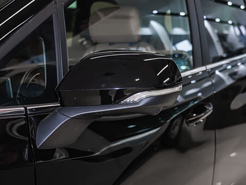 2025�� �Ŀ� �콢��