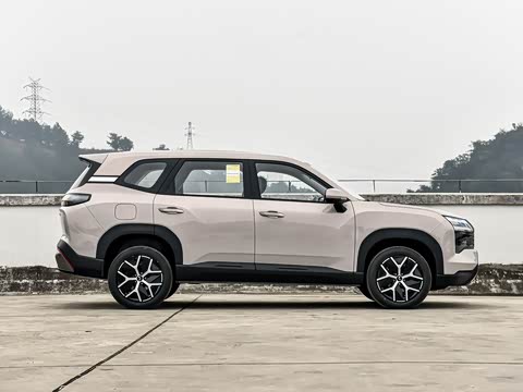 2026�� 1.5T 6MT ������ 