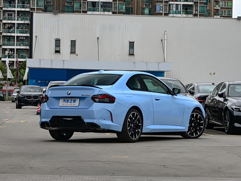 2026�� M240i xDrive