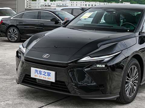 2026�� 300h