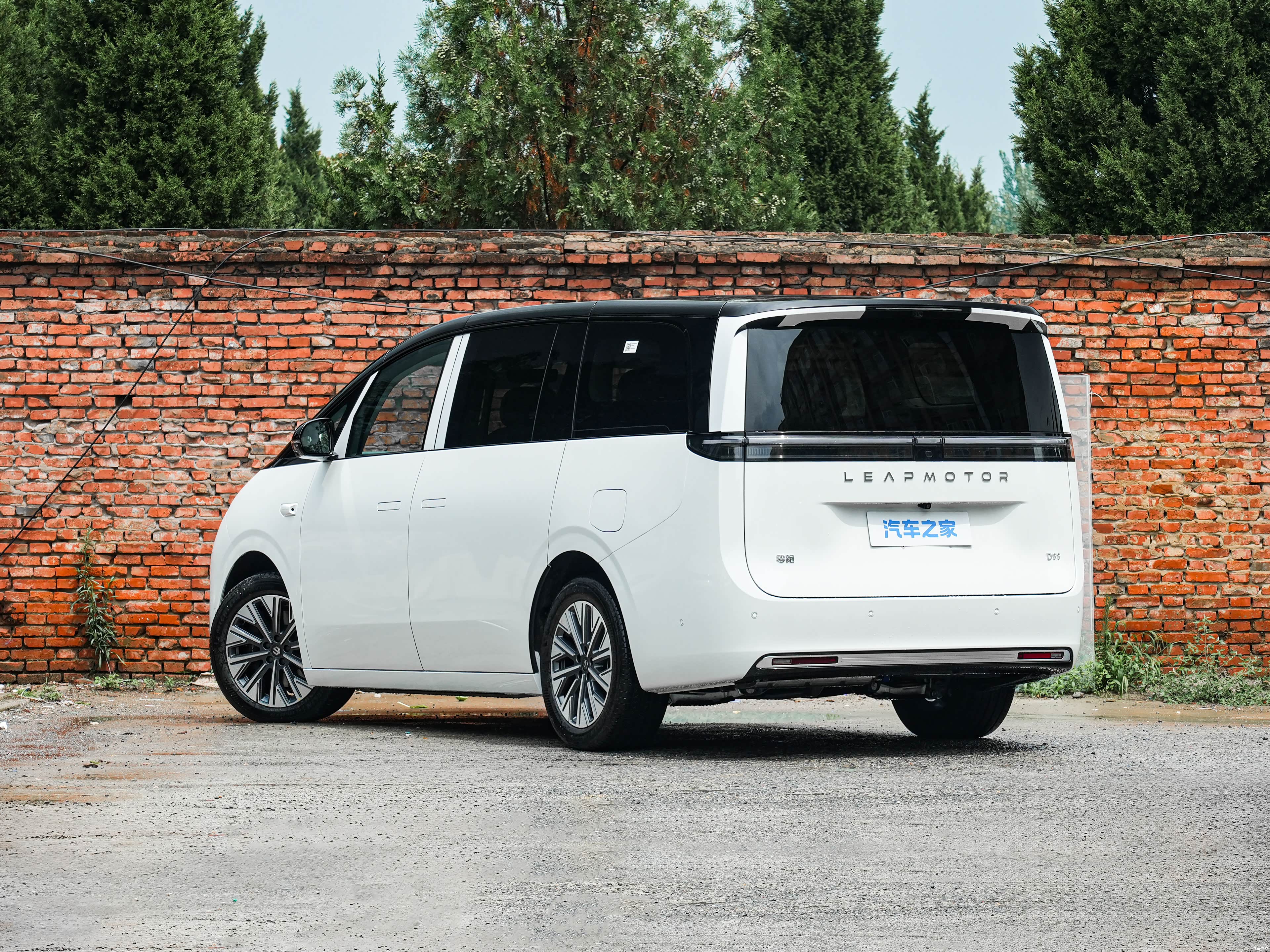 Leapmotor D99, миниатюра 5