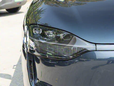 2025�� ���� Ultra�� 100kWh 6����