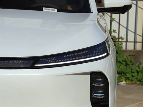 2025�� 185KM�����