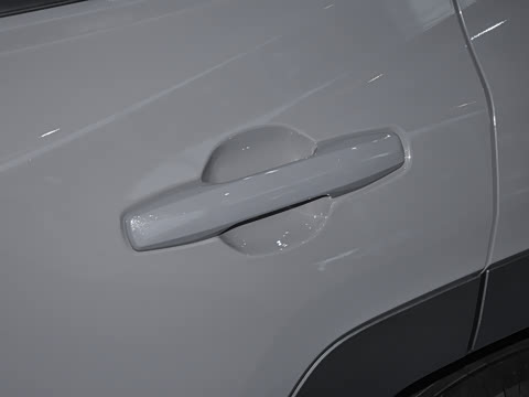 2026�� 2.0L ����������