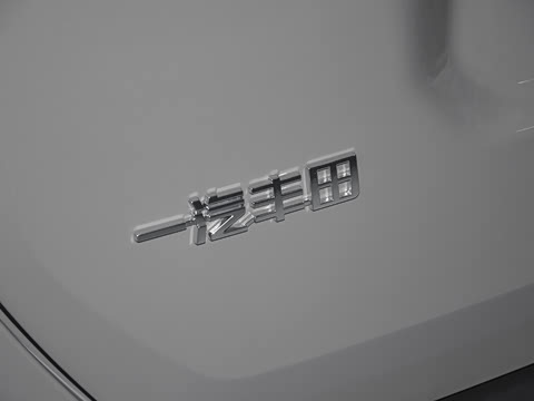 2026�� 2.0L ����������