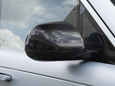 2026�� 4.4 V8 SV����� ����