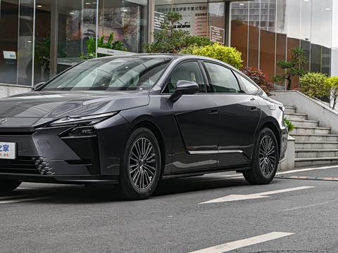 2026�� 300h